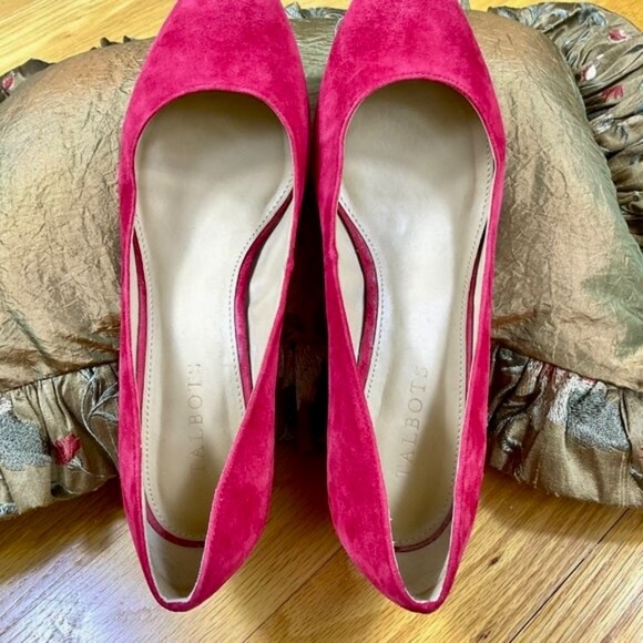 Talbots Heels Red Suede Chunky Mid Heel (8.5 M) - Picture 9 of 9